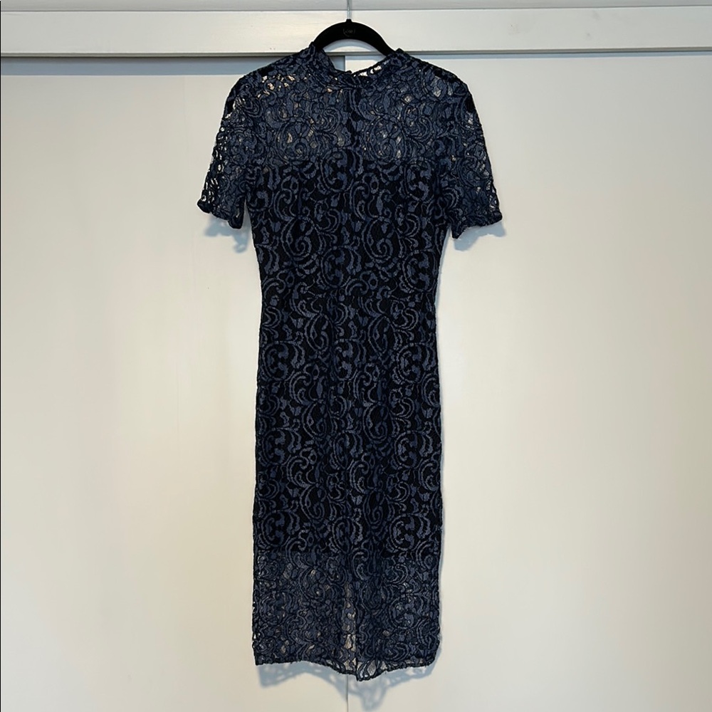 Alexia Admor Blue Midi Dress with Short Sleeves and Mandarin Collar